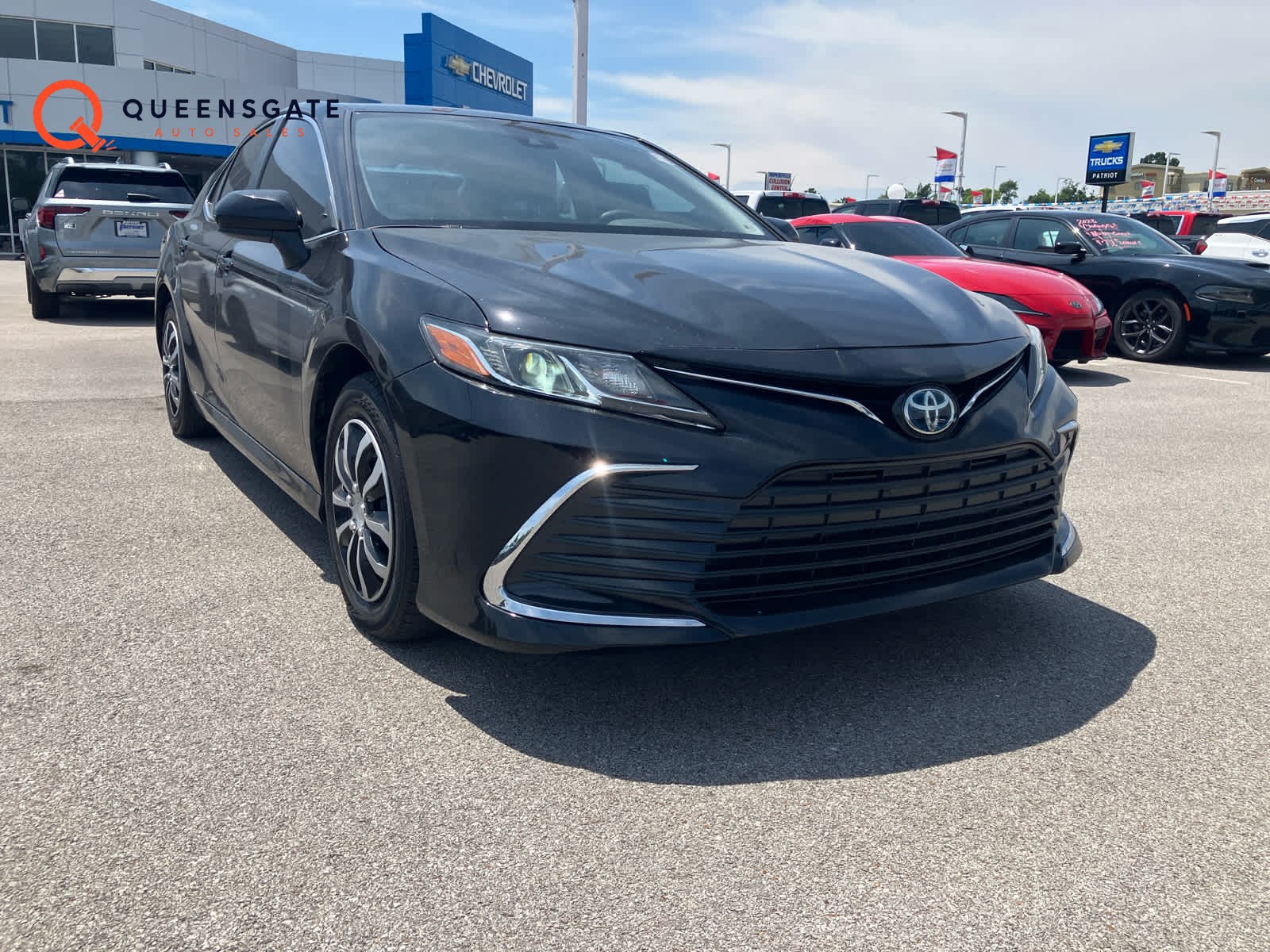 2024 Toyota Camry Hybrid LE