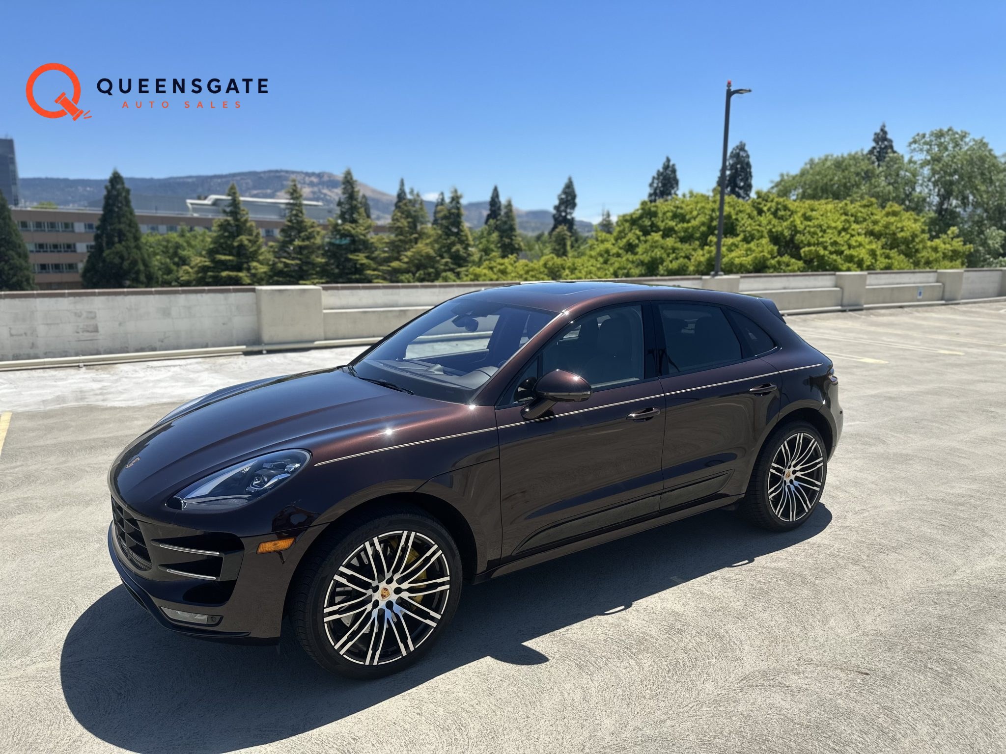 2018 Porsche Macan Turbo Performance Package