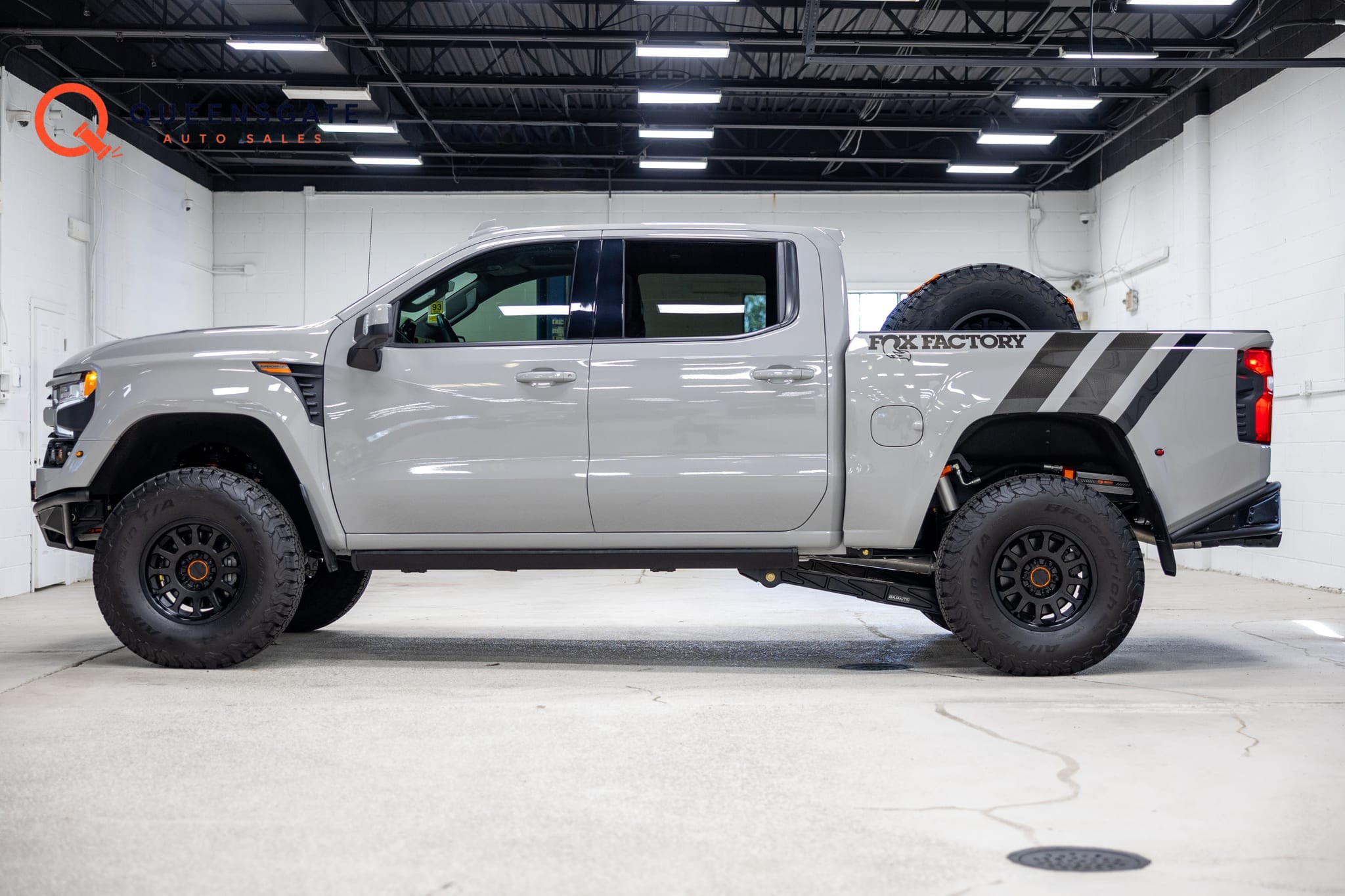 2025 Chevrolet Silverado 1500 6.2L 4×4 Fox Factory Edition