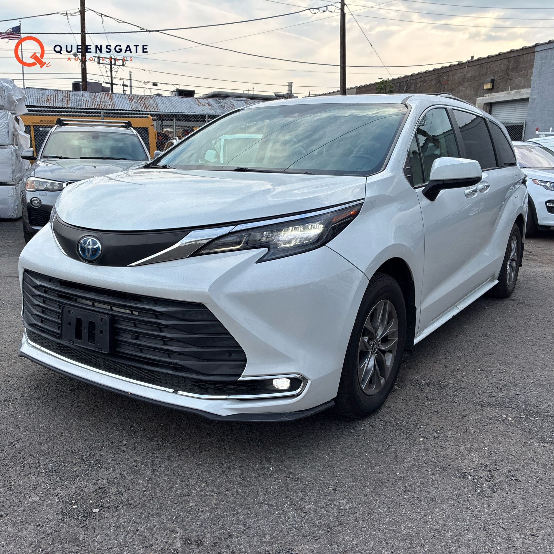 2024 Toyota Sienna XLE 7-Passenger