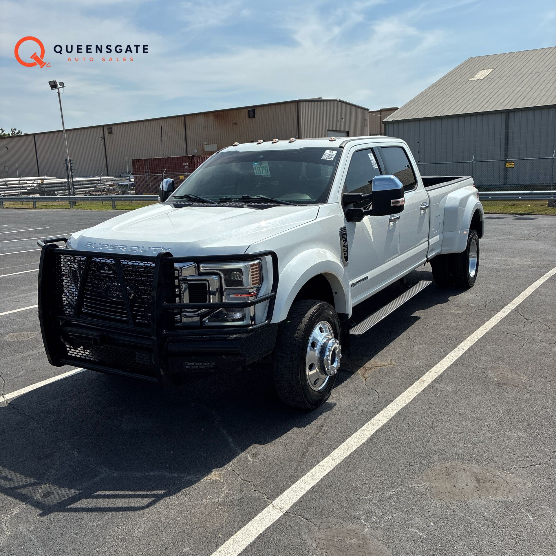 2022 Ford F-450 Super Duty Platinum