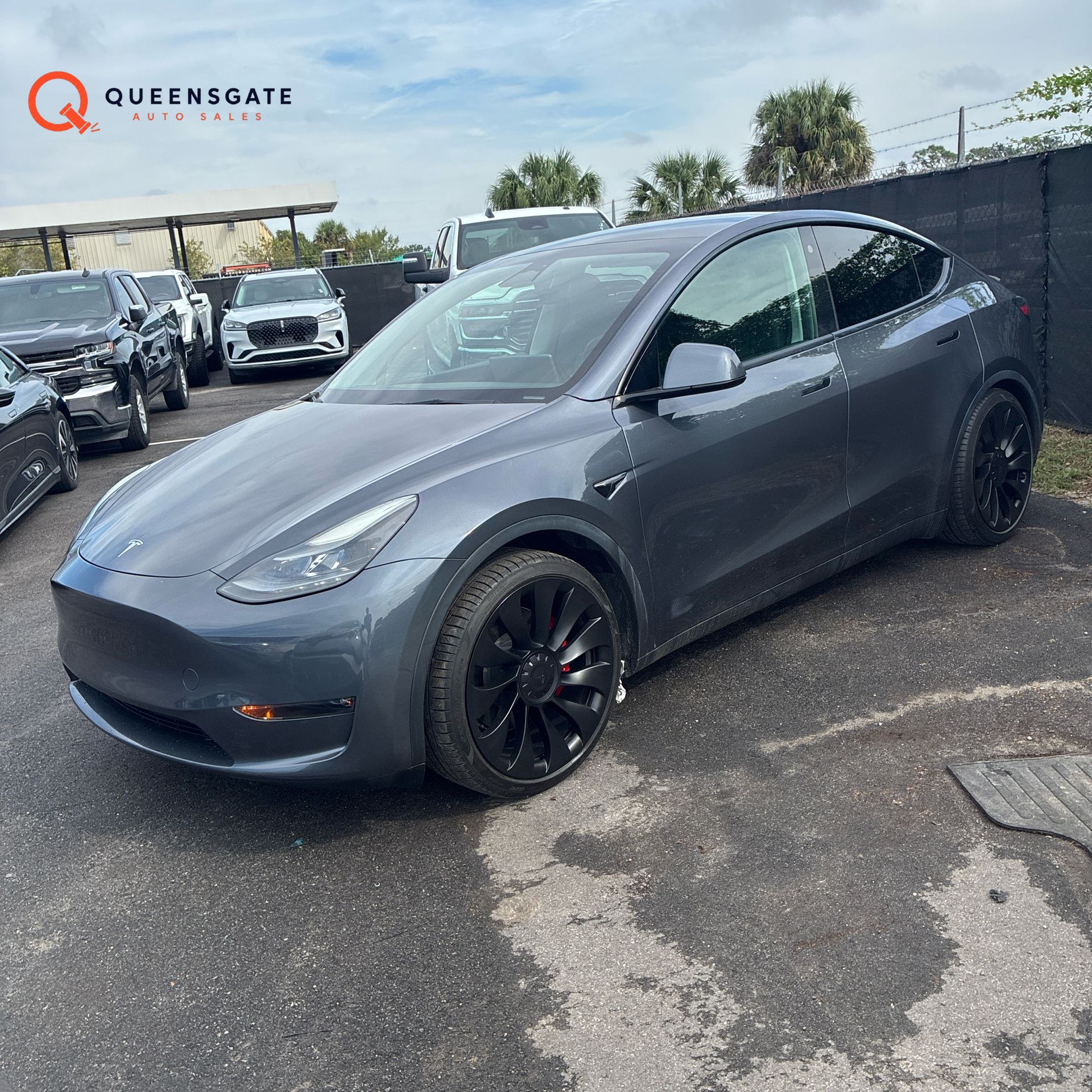 2023 Tesla Model Y Performance
